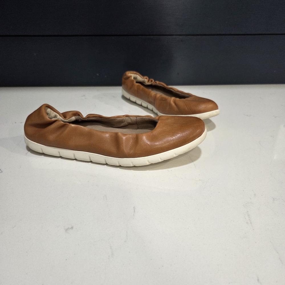 Sas Radiant Ballet Flat Women's Tan Leather Flexible Sole Made In USA Size 9.5